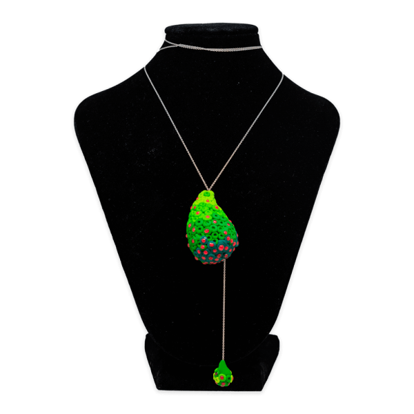 Green necklace on non-oxidized chain-jewelry-maria-filipescu